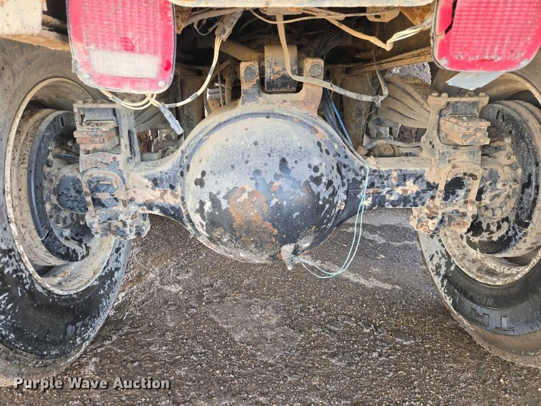 image for item EB1309 2005 Sterling LT9500 dump truck