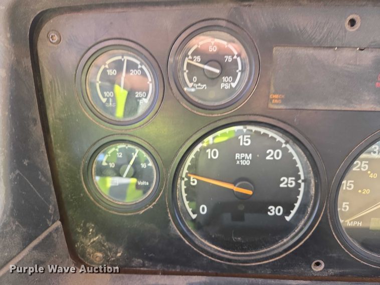 image for item EB1309 2005 Sterling LT9500 dump truck