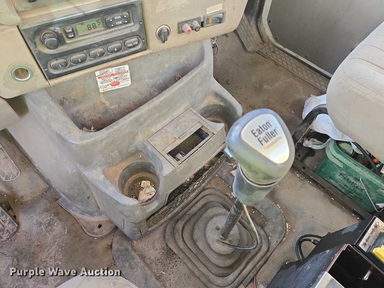 image for item EB1309 2005 Sterling LT9500 dump truck