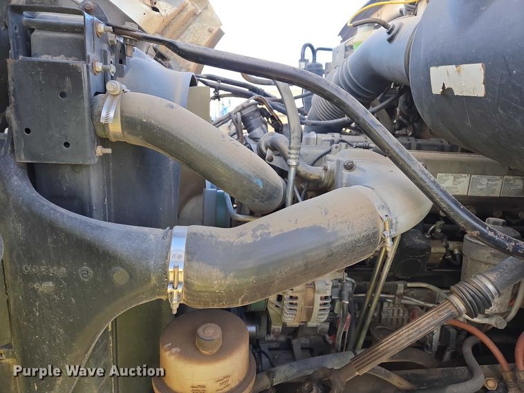 image for item EB1309 2005 Sterling LT9500 dump truck