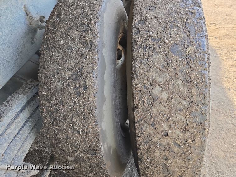 image for item EB1309 2005 Sterling LT9500 dump truck