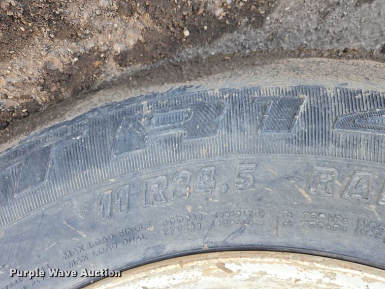 image for item EB1309 2005 Sterling LT9500 dump truck