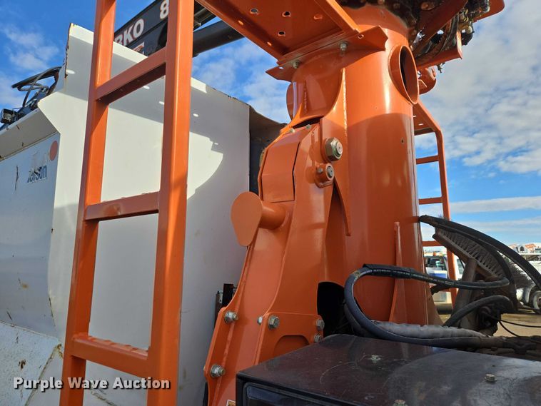 image for item EB1310 2005 Sterling LT9500 grapple truck