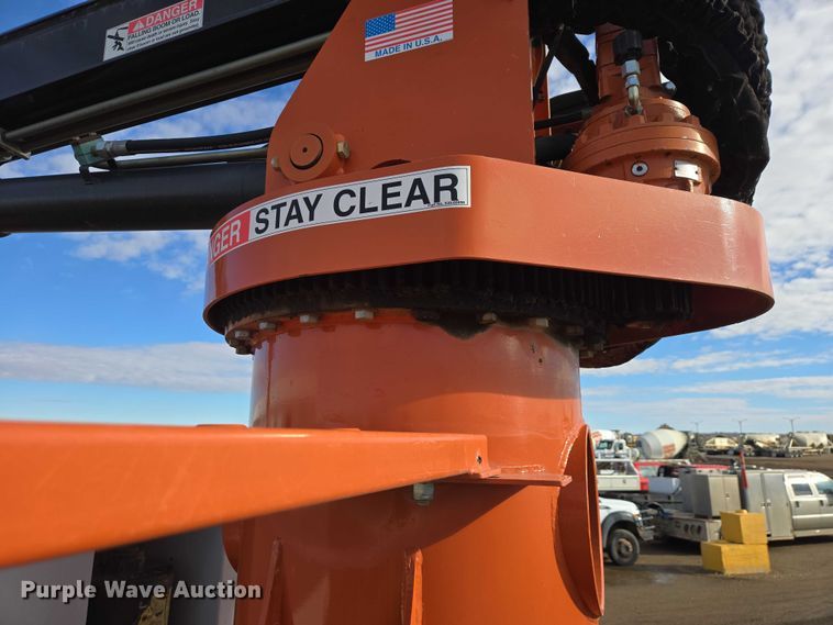 image for item EB1310 2005 Sterling LT9500 grapple truck