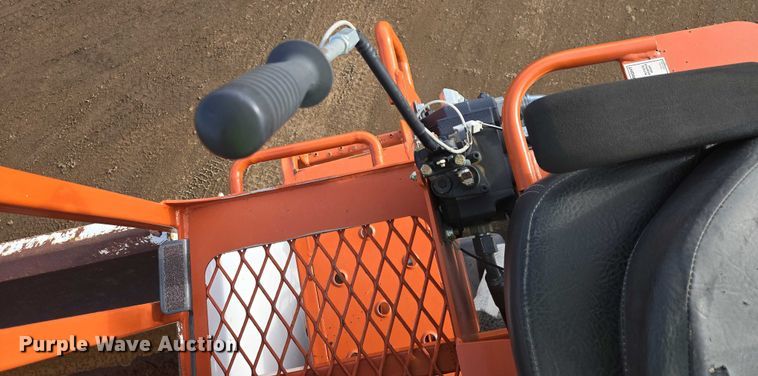 image for item EB1310 2005 Sterling LT9500 grapple truck