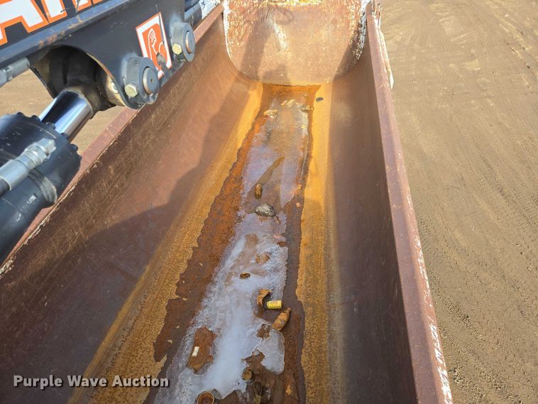 image for item EB1310 2005 Sterling LT9500 grapple truck