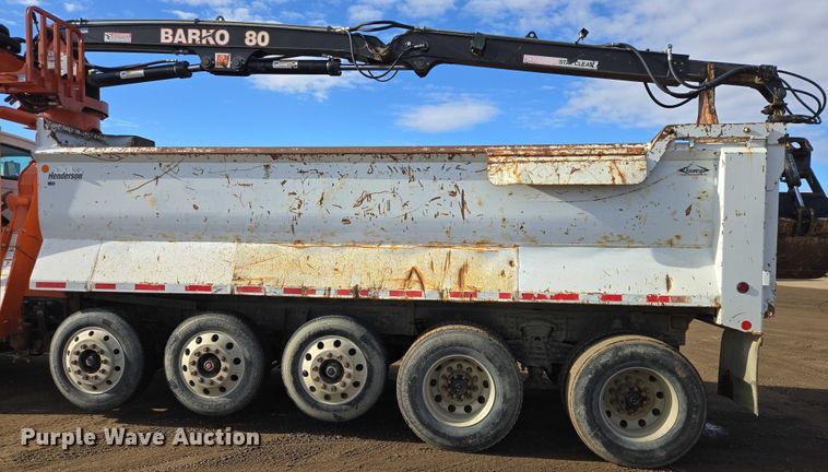 image for item EB1310 2005 Sterling LT9500 grapple truck