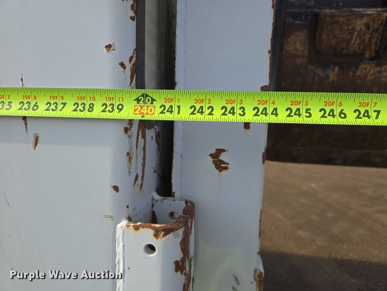 image for item EB1310 2005 Sterling LT9500 grapple truck