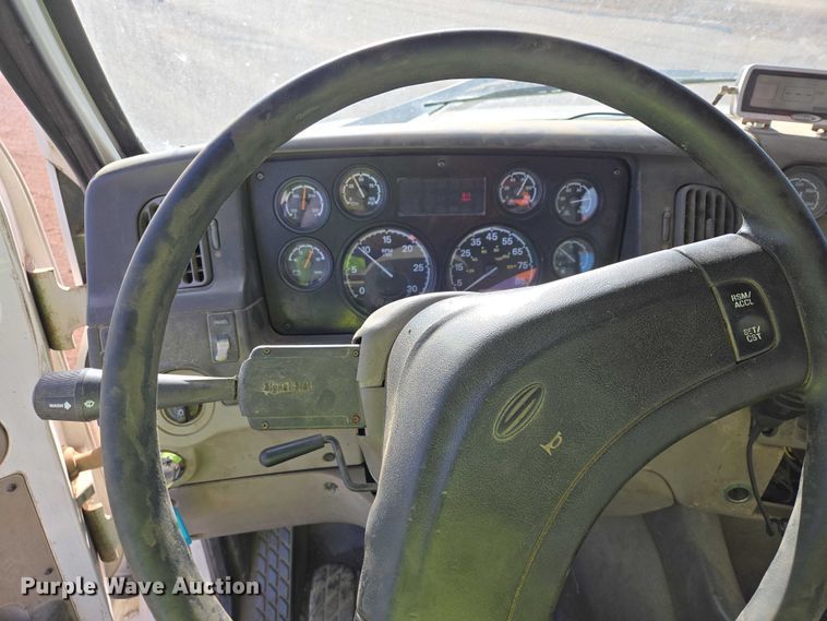 image for item EB1310 2005 Sterling LT9500 grapple truck