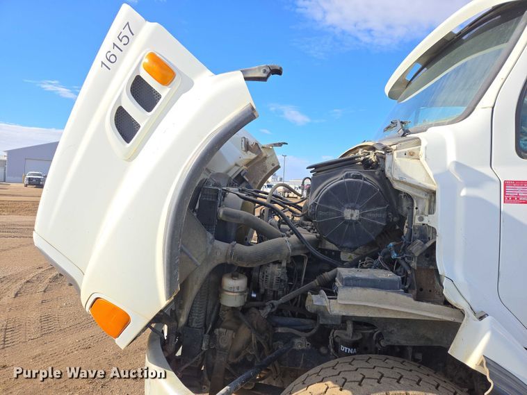 image for item EB1310 2005 Sterling LT9500 grapple truck