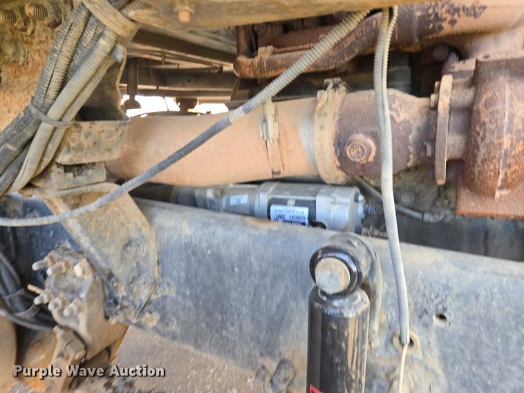 image for item EB1310 2005 Sterling LT9500 grapple truck