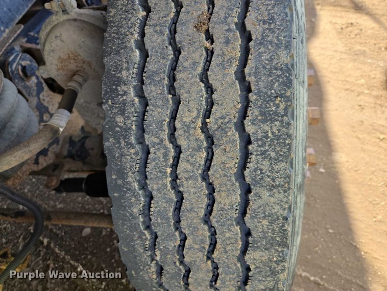 image for item EB1310 2005 Sterling LT9500 grapple truck