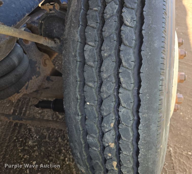 image for item EB1310 2005 Sterling LT9500 grapple truck