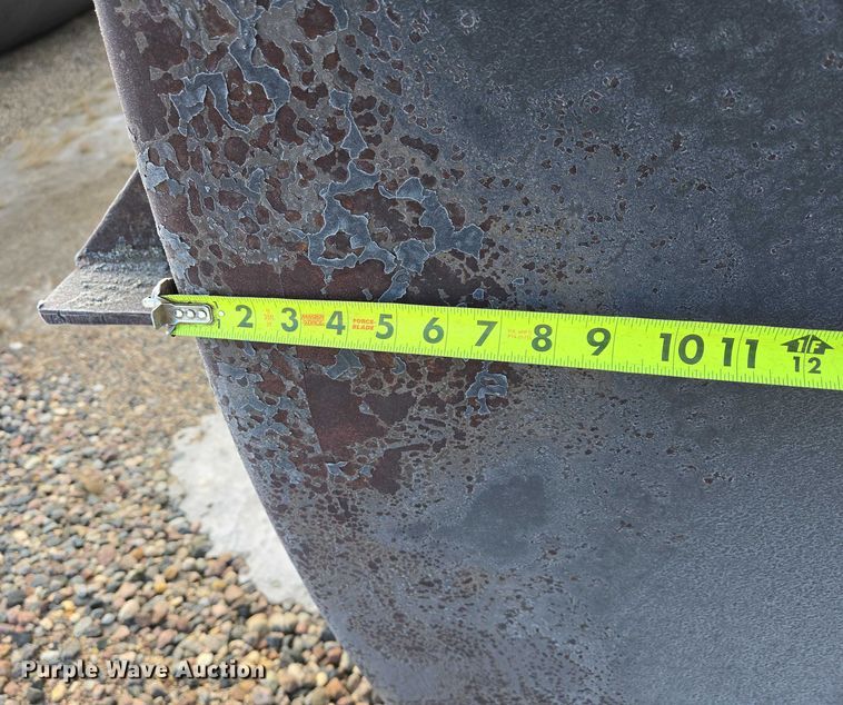 image for item EB1313 Fuel tank