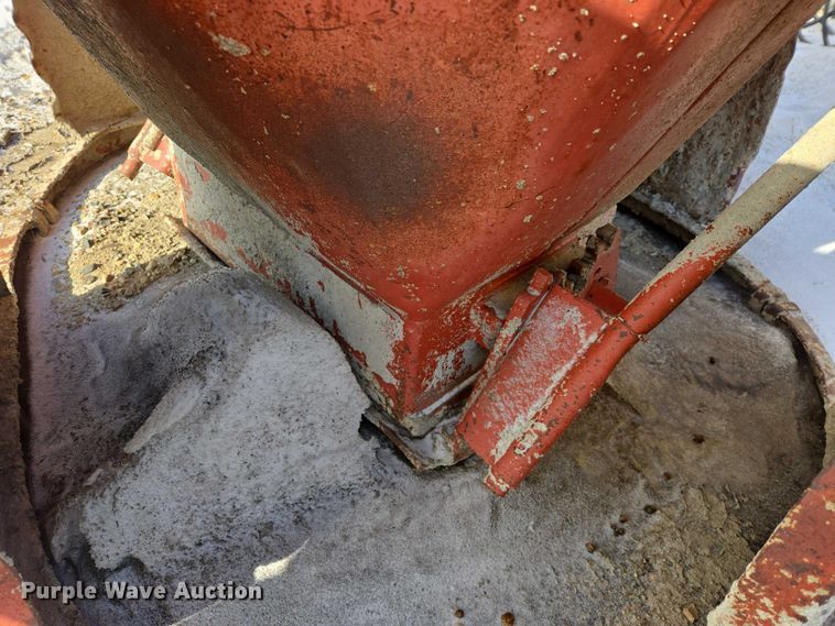 image for item EB1315 Concrete bucket