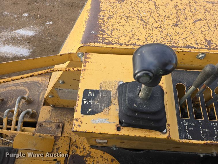 image for item EB1317 2000 John Deere 210LE landscape tractor