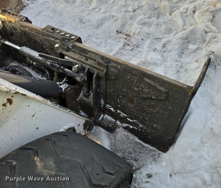 image for item EB1318 2013 Bobcat S770 skid steer loader