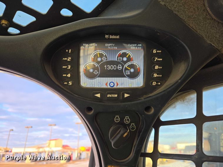 image for item EB1318 2013 Bobcat S770 skid steer loader