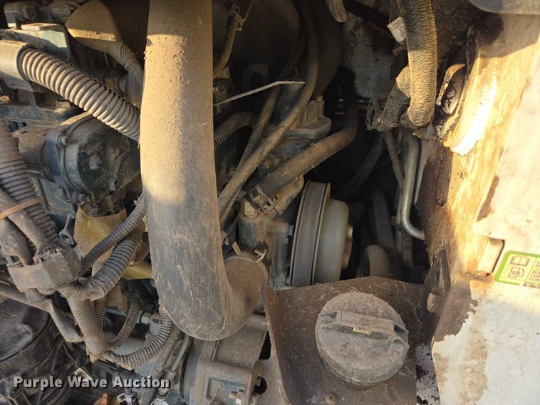 image for item EB1318 2013 Bobcat S770 skid steer loader