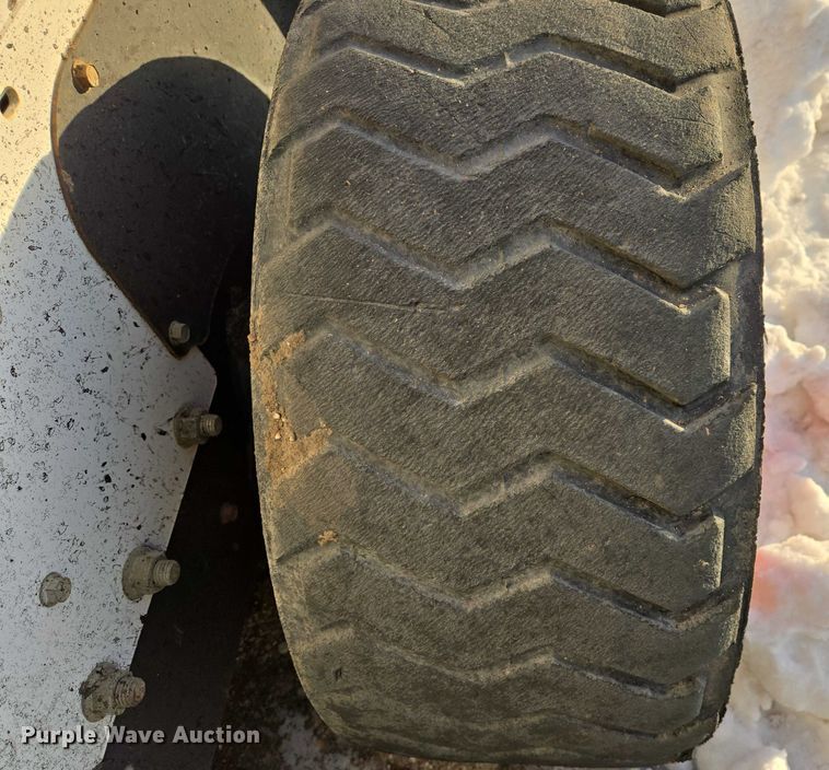 image for item EB1318 2013 Bobcat S770 skid steer loader