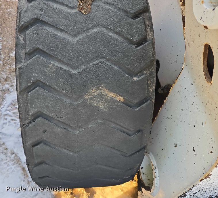 image for item EB1318 2013 Bobcat S770 skid steer loader