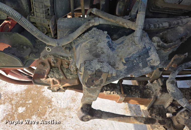 image for item EB1321 1995 Ford F800 oil distributor truck