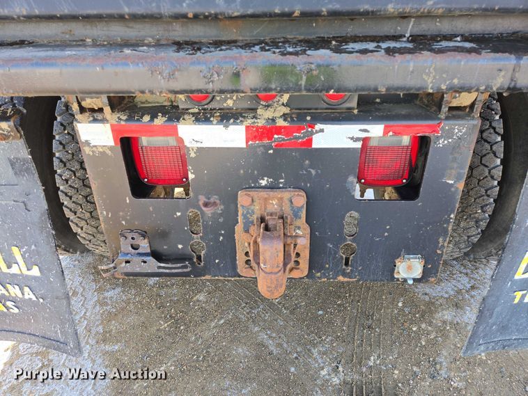 image for item EB1322 2008 International 4200 dump truck