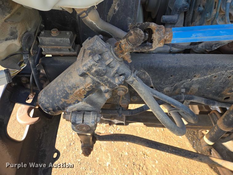 image for item EB1322 2008 International 4200 dump truck