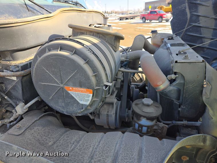 image for item EB1322 2008 International 4200 dump truck