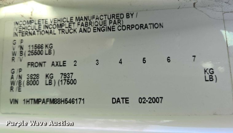 image for item EB1322 2008 International 4200 dump truck