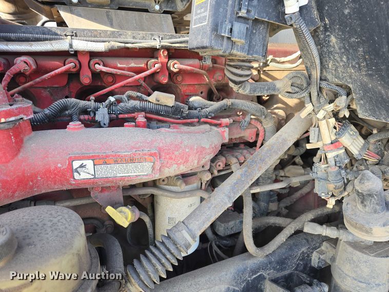 image for item EB1323 2012 Kenworth T800 semi truck