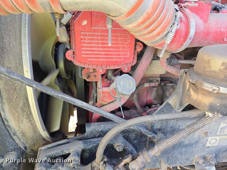 image for item EB1323 2012 Kenworth T800 semi truck