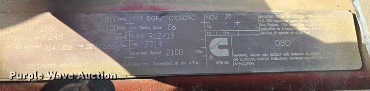 image for item EB1323 2012 Kenworth T800 semi truck