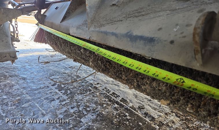 image for item EB1324 2000 Freightliner FC70 street sweeper truck