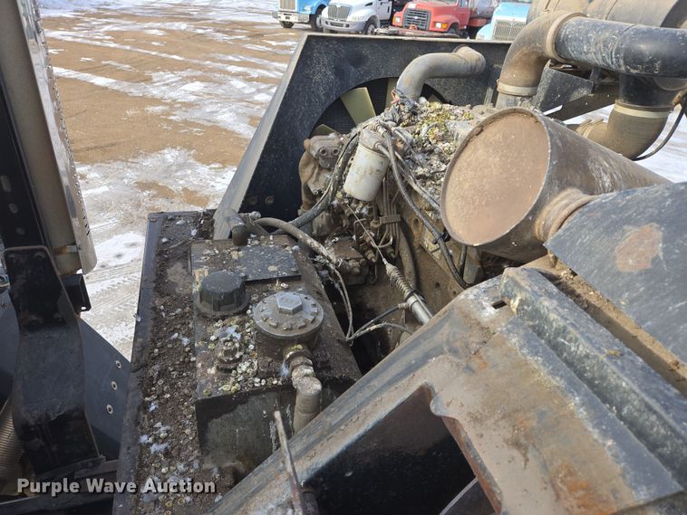 image for item EB1324 2000 Freightliner FC70 street sweeper truck