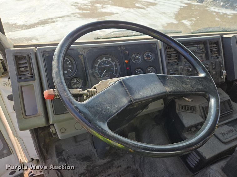 image for item EB1324 2000 Freightliner FC70 street sweeper truck