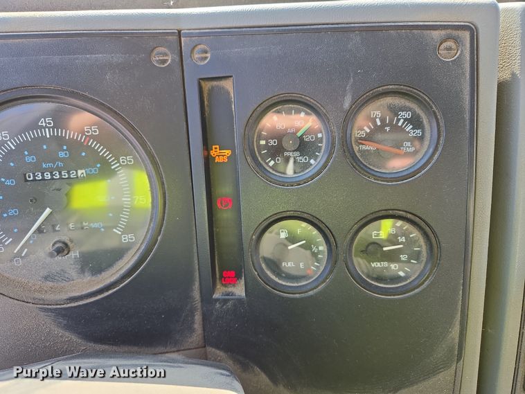 image for item EB1324 2000 Freightliner FC70 street sweeper truck