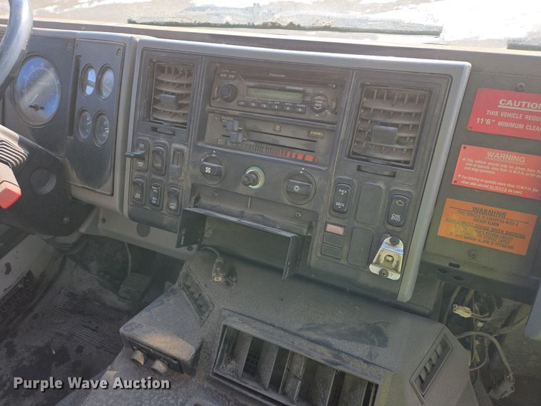 image for item EB1324 2000 Freightliner FC70 street sweeper truck