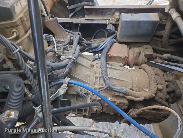 image for item EB1324 2000 Freightliner FC70 street sweeper truck