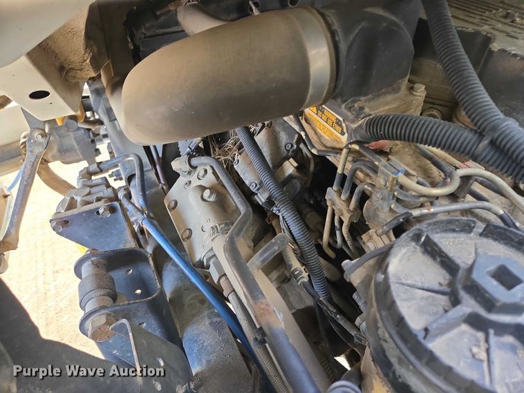 image for item EB1324 2000 Freightliner FC70 street sweeper truck