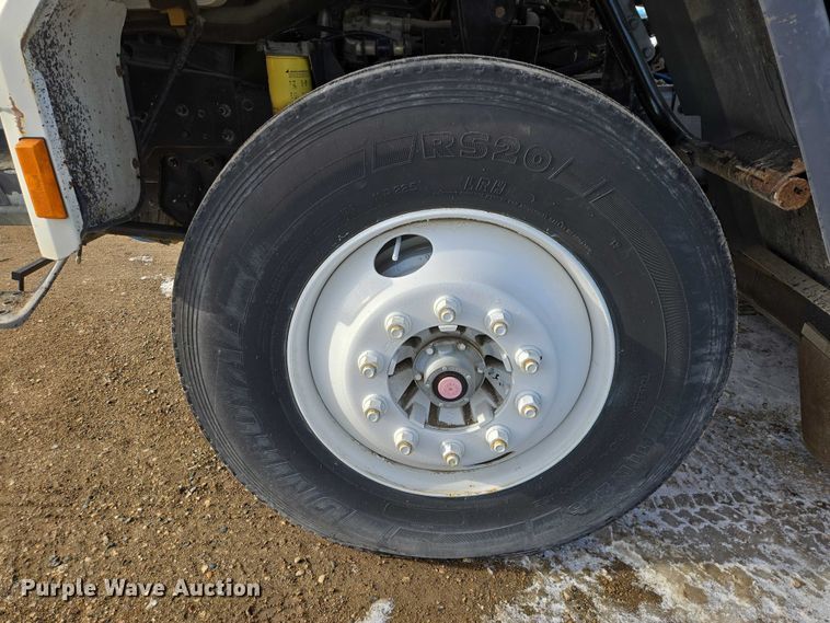 image for item EB1324 2000 Freightliner FC70 street sweeper truck