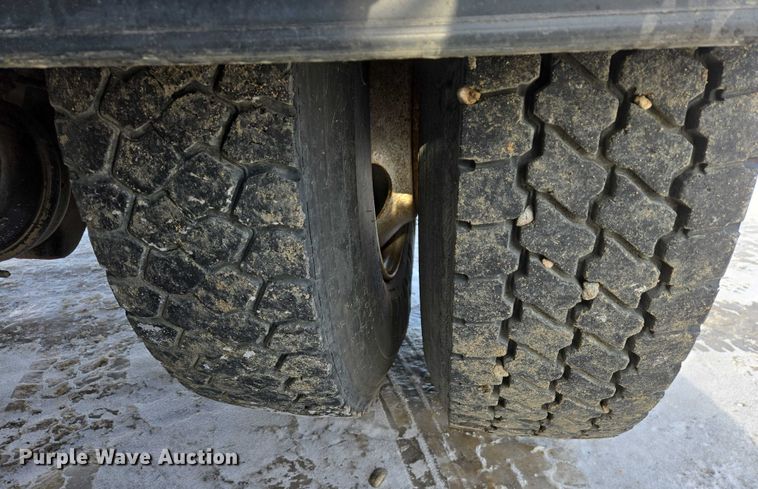 image for item EB1324 2000 Freightliner FC70 street sweeper truck