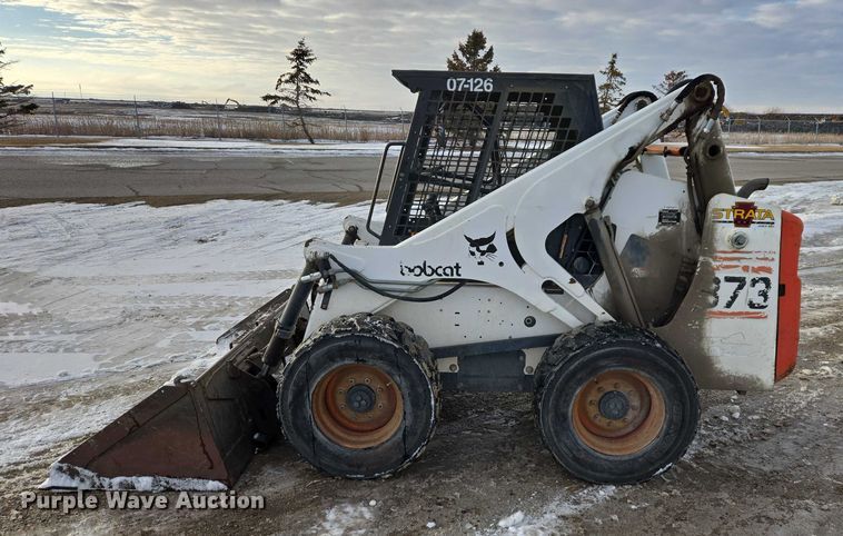 image for item EB1325 1999 Bobcat 873 skid steer loader
