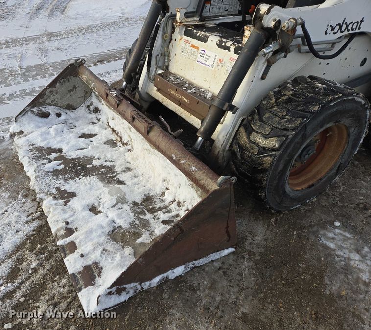 image for item EB1325 1999 Bobcat 873 skid steer loader