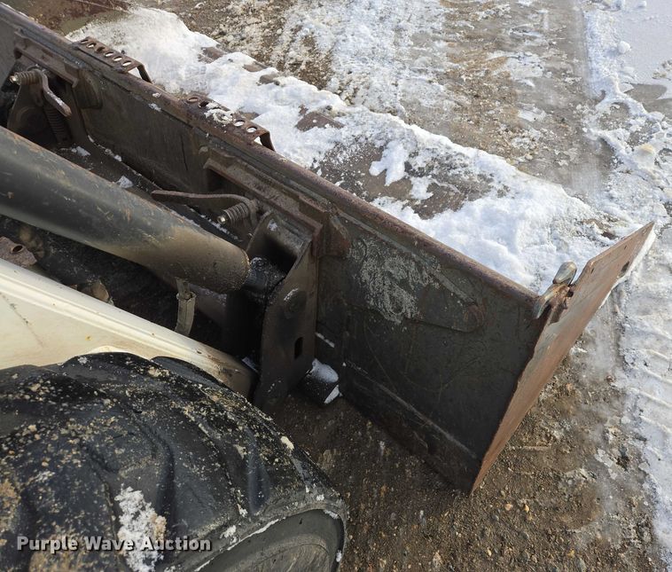 image for item EB1325 1999 Bobcat 873 skid steer loader