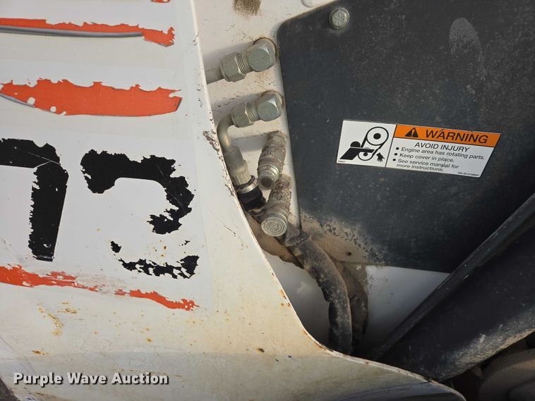 image for item EB1325 1999 Bobcat 873 skid steer loader
