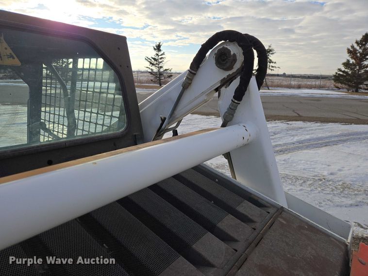 image for item EB1325 1999 Bobcat 873 skid steer loader