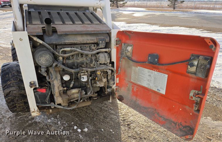 image for item EB1325 1999 Bobcat 873 skid steer loader