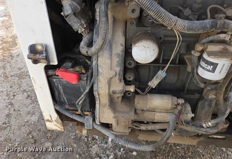 image for item EB1325 1999 Bobcat 873 skid steer loader