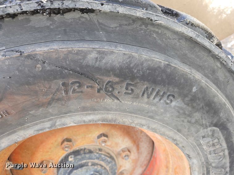 image for item EB1325 1999 Bobcat 873 skid steer loader